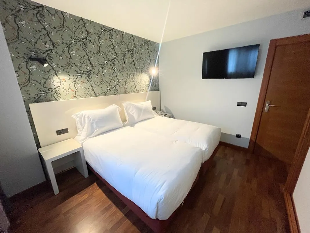 **** Aparthotel Hotel Apartamentos San Fermin Pamplona Spanje