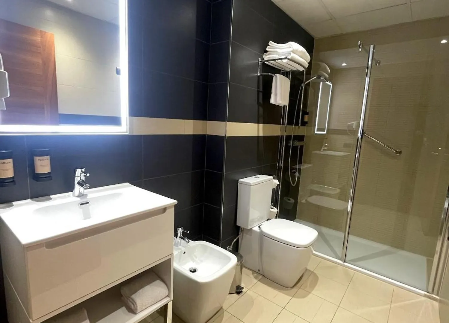 Hotel Apartamentos San Fermin Pamplona Spanje